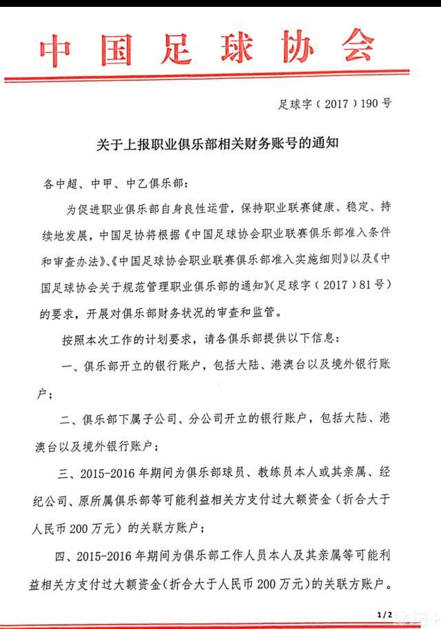 固然，我们还不克不及健忘的是曼哈顿博士那根甩来甩往包皮太长的年夜屌。